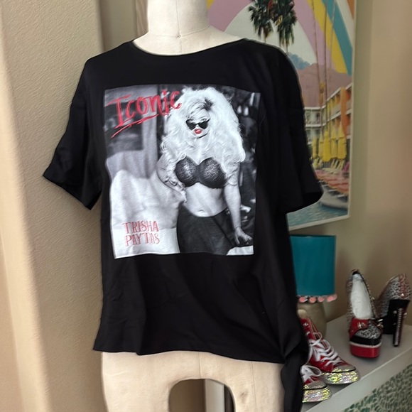 Trisha Paytas Merch -Crop Tee -Never worn - Picture 1 of 5